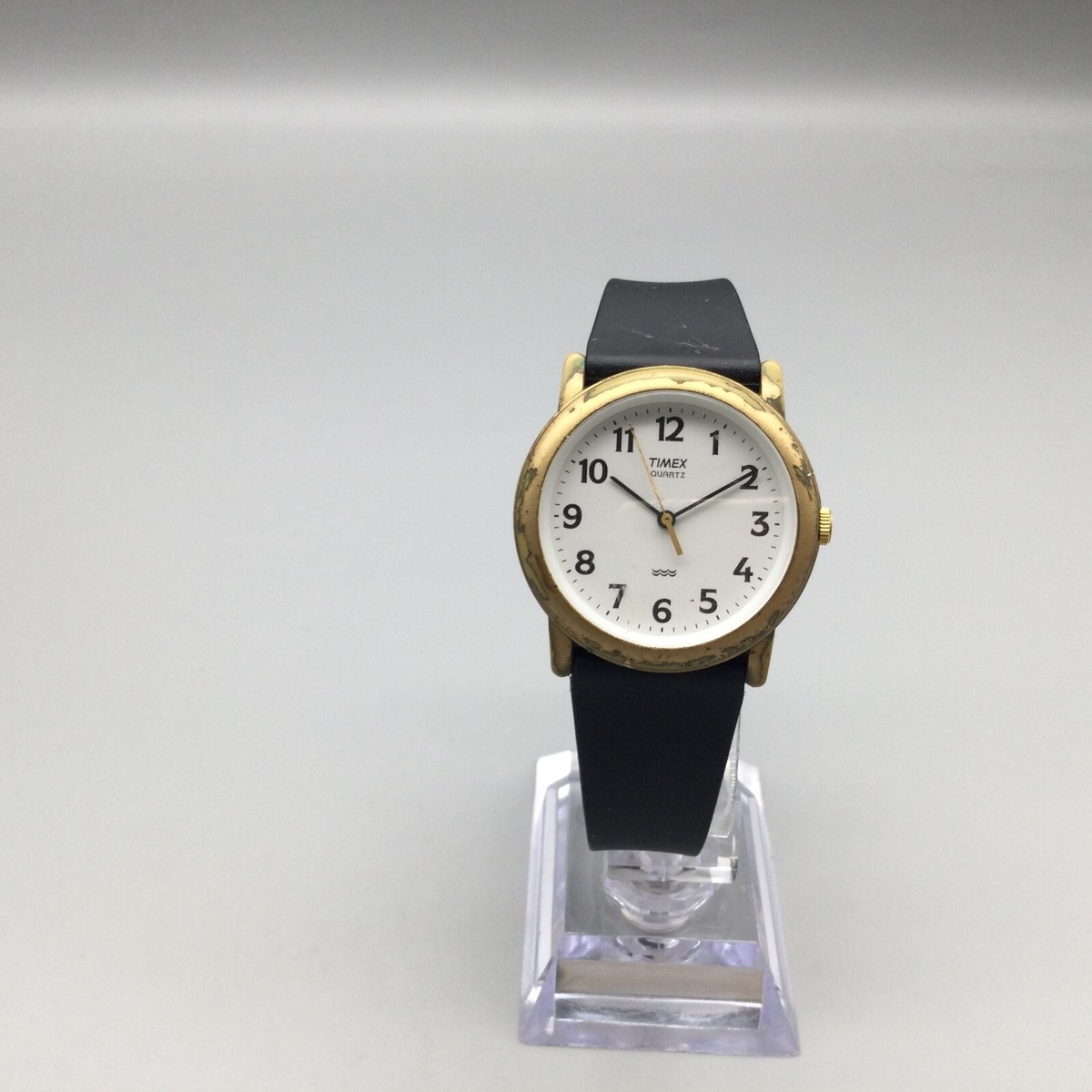 Vintage Timex Watch Women Indiglo 33mm Gold Tone Black Band  display picture 2