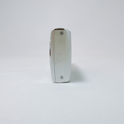 Canon IXY180 Silver PowerShot ELPH 180 20MP Digital Camera Japan