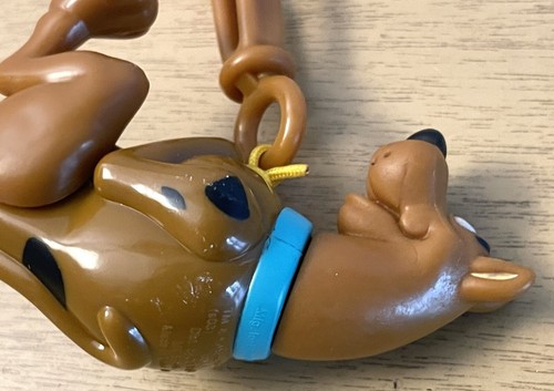 Scooby Doo Clip Keychain 2003 Vintage 3.5" Pull String Feet Move Hanna Barbera - Picture 3 of 8