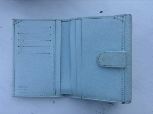 portafoglio donna FURLA in pelle azzurro - Foto 2 di 2