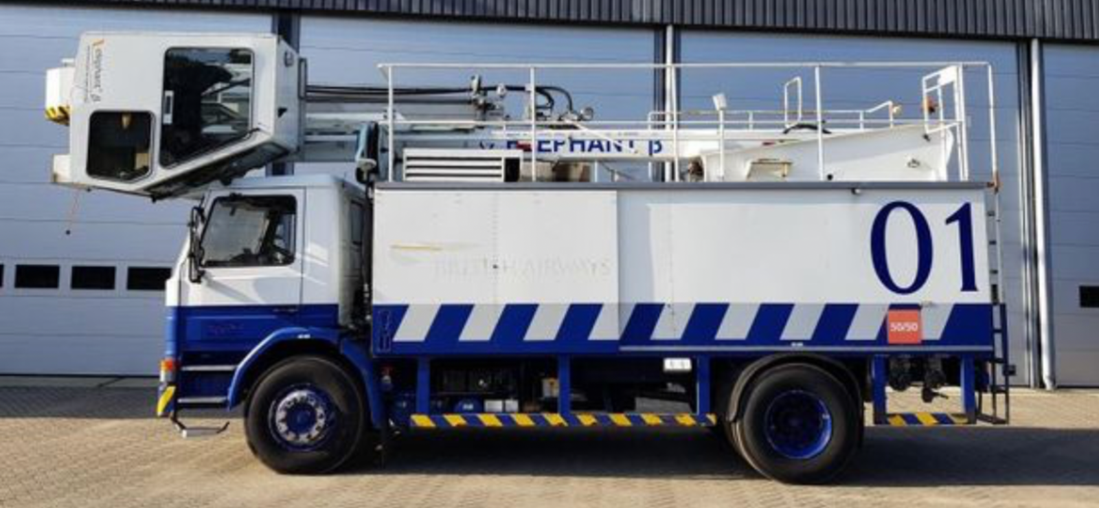 Aircraft Deicer Vehicle Vestergaard Elephant Beta Scania Chassis