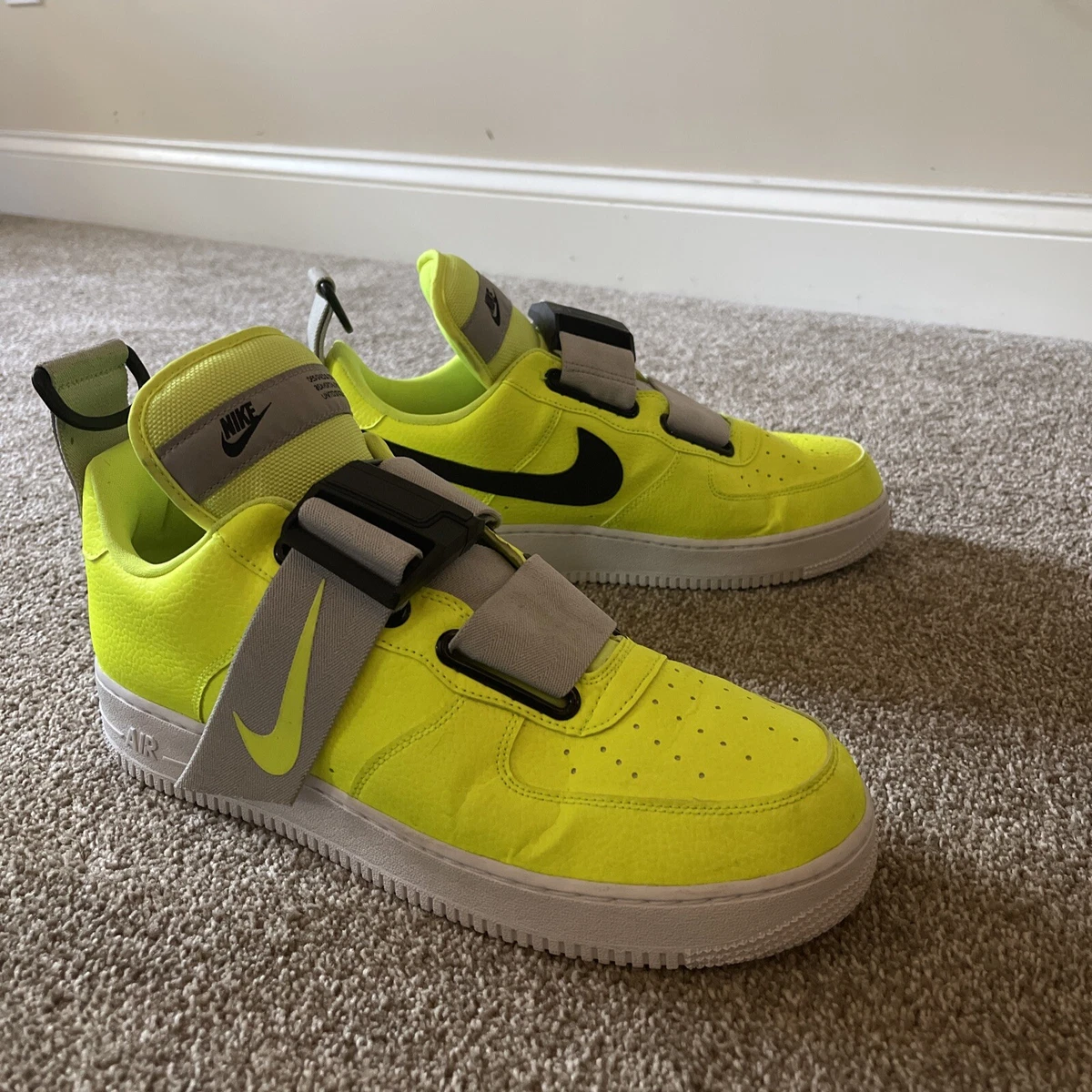 Nike Air Force 1 Low Utility Volt 2018 Fashion Athletic Shoes A01531-700  8.5 M