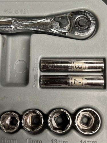 Craftsman 17 Piece Socket Wrench Set. 1/4 “ Drive 34863 Laser Etched, USA - Picture 5 of 11