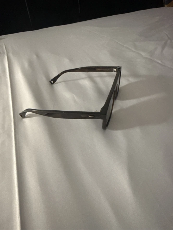 Gafas de sol Fendi  Foto 2 de 4