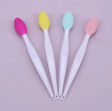 Silicone Facial Brush Set for Exfoliation and Blackhead Removal with Replacement