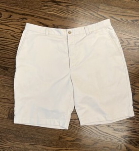 Cutter & Buck Ivory Flat front Golf Shorts. Size 38poly/spandex blend