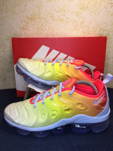 nike air vapormax plus opti yellow