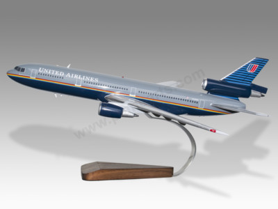 DC10-30F マホガニー素材の模型 航空機 ユナイテッド航空 McDonnell Douglas DC-10 United Airlines Handcrafted Solid Wood