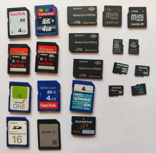 Speicherkarten Konvolut Div. Größen Bis 16 GB Micro SD / SD / Mini SD / MS Pro