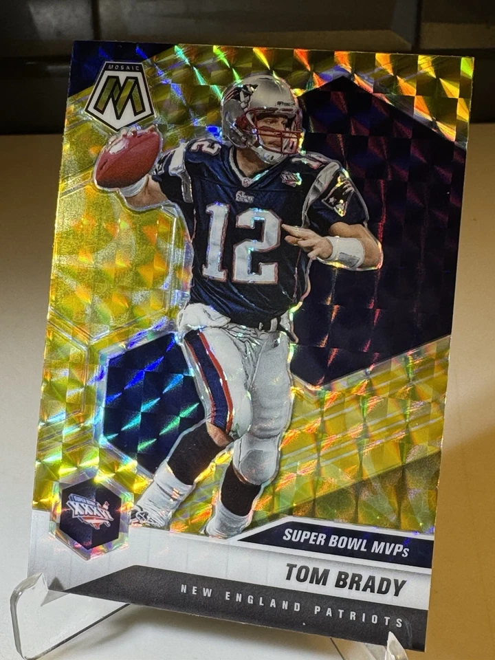 2021 Panini NFL Patriots TOM BRADY Yellow Mosaic Reactive Super Bowl 36 MVP's - Image 3 of 4