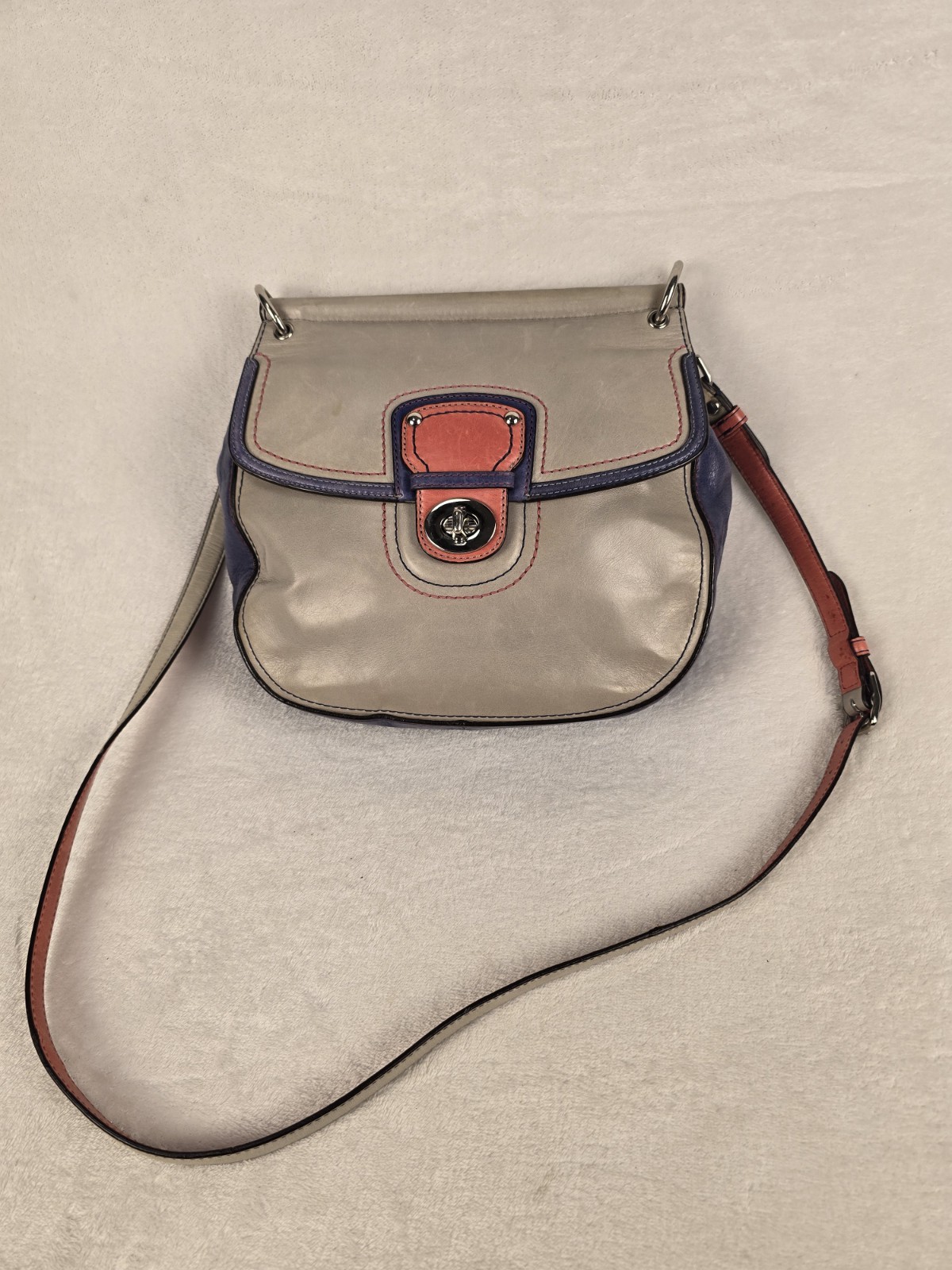 バッグ Coach Willis Legacy Stripe Hand Bag rare Rare COACH Legacy Willis Colorblock Leather Crossbody… - Gem