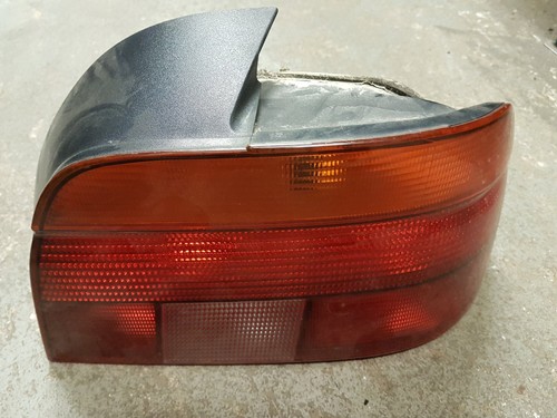 BMW E39 Limousine Rechter Rücklicht 8363558 63218363558 AA FS