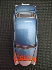 Coche de juguete vintage Die Cast Road Champs 1949 Mercury Lower Rider Flames on Hood
