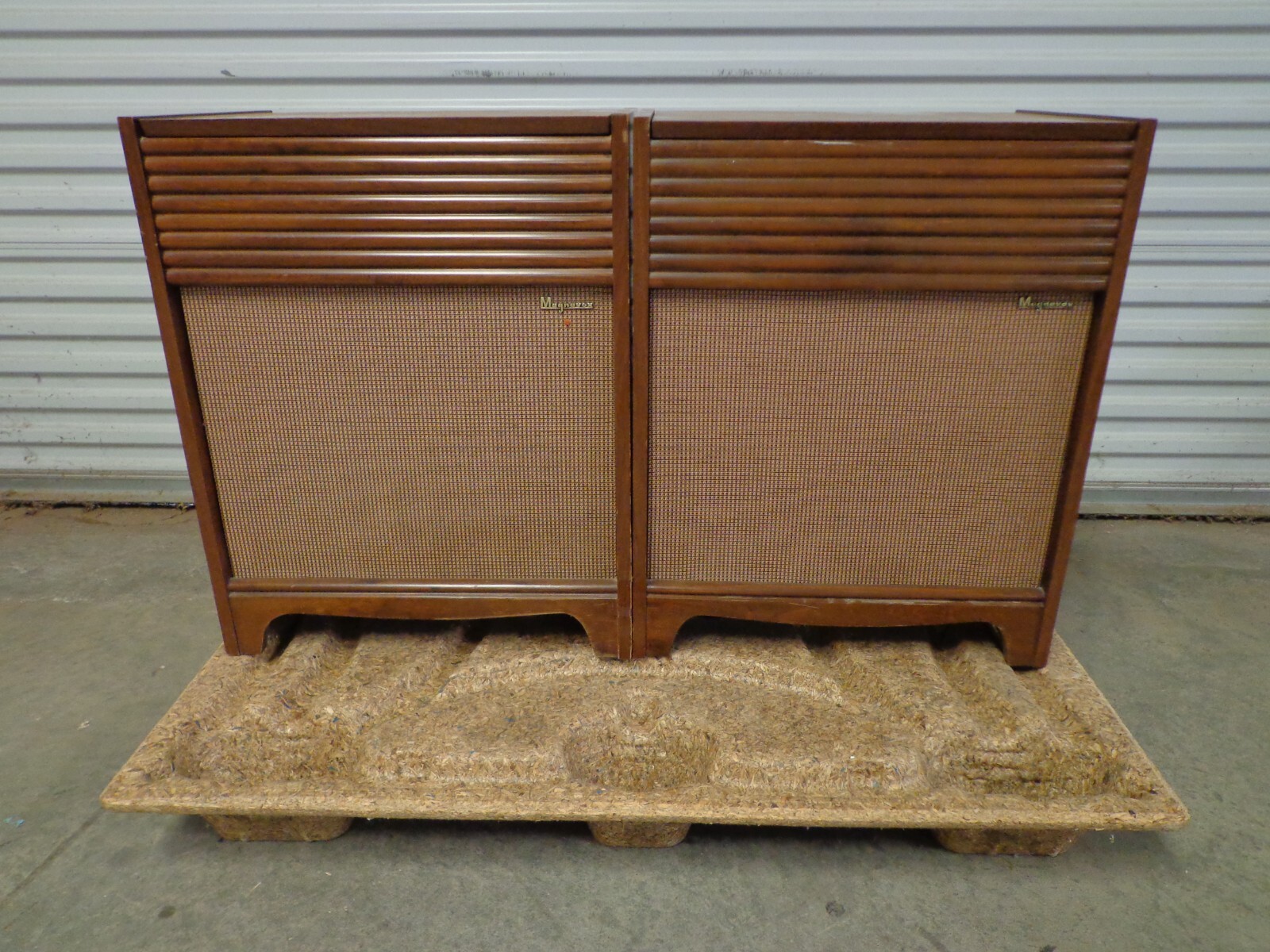 Vintage Magnavox Tube Record Player Stereo Console Set MCM Mid