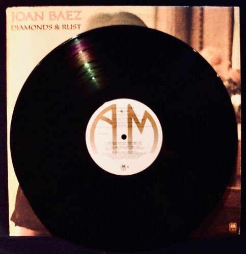JOAN BAEZ ~ Album firmato DIAMANTI E RUGGINE ~ cantautore folk ~ Judas Priest ~ Dylan - Foto 3 di 5