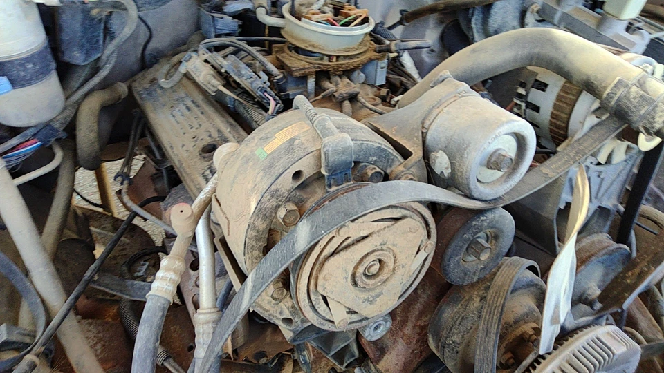 Conjunto de bomba compresor aire acondicionado GMC Sierra 2500 1985-1992 OEM 5,7 L Foto 3 de 4