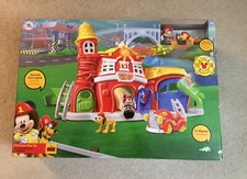 Disney Store Mickey 11pc Firehouse Playset Lights Sounds 2 New Sealed