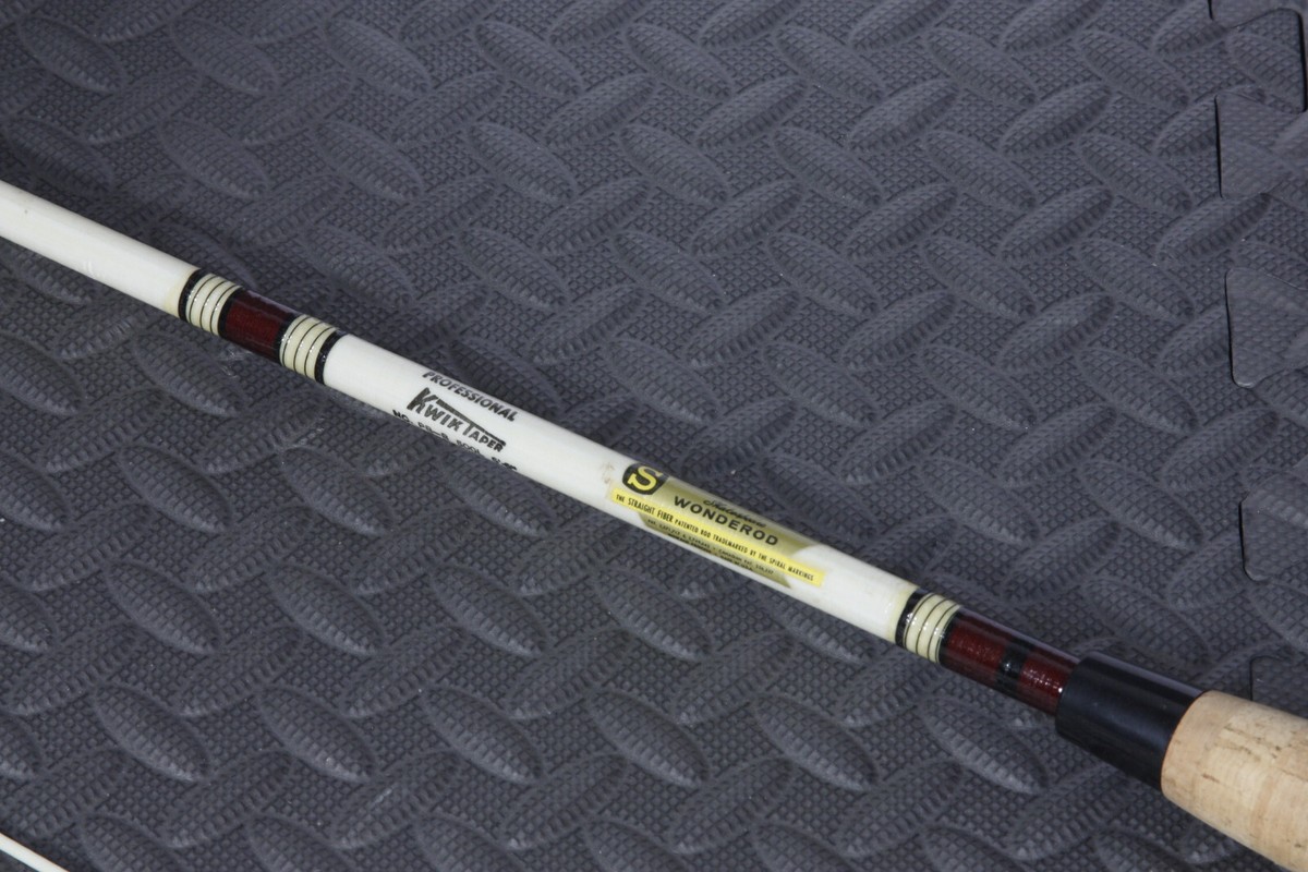 Vintage NOS Shakespeare fishing rod 1970 DAK # PB-B 500L 6'6
