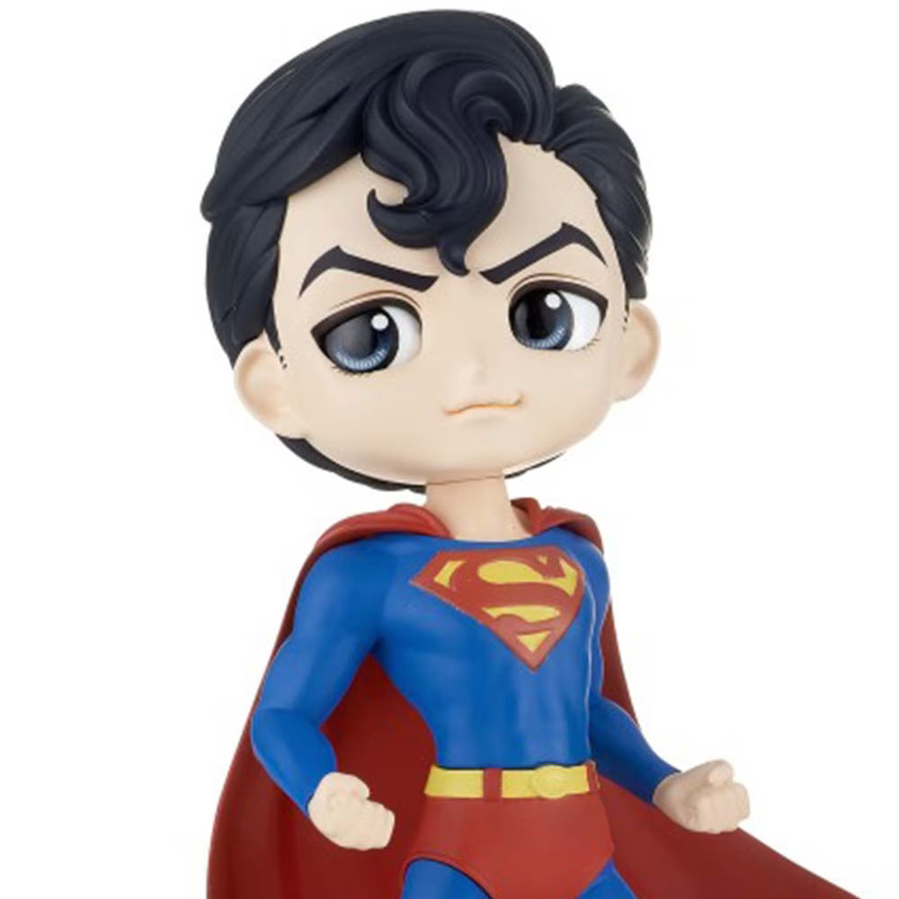 Figurine Superman Q Posket Ver. A en vinyle premium aux finitions peintes main
