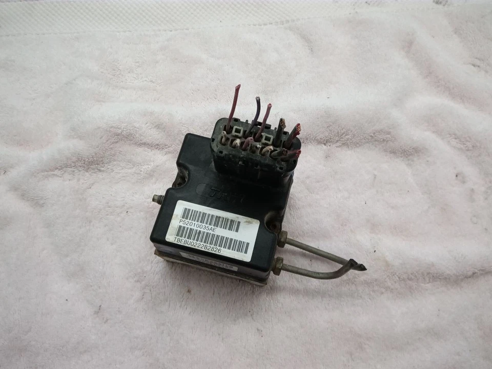 Ram 1500 2002 5,9 L módulo de control de frenos ABS solo trasero con conjunto antibloqueo de bomba Foto 2 de 3