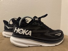 Hoka One One Men's Clifton 9 Black White Running Shoes 1127895 BWHT Sz 9.5 VGUC 