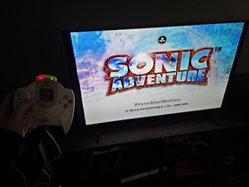 Sega Dreamcast HKT-3020 Console with 2 Controllers, Memory Card, 3 Ganes