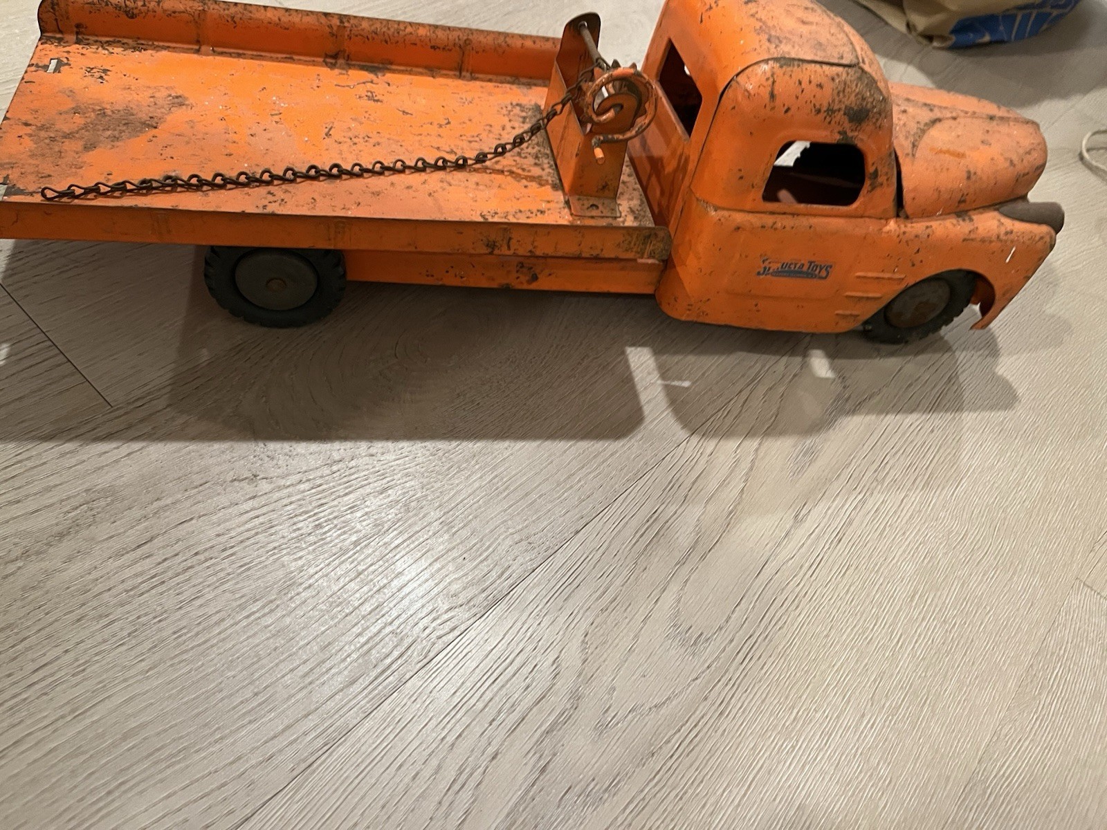 Vintage Structo Toys Pressed Steel Flatbed Wrecker Truck 1950s As-Is Orange