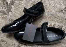 Girls Danskin Tap Shoe Size 2 Black