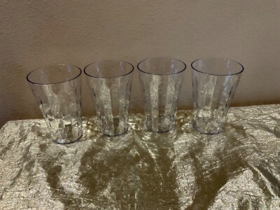 New Beautiful Tupperware Set of 4 Acrylic Ice Clear Prism Tumblers 475ml each