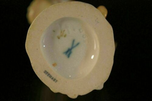 Antique Meissen Figurine Man Hunter Have on Hand Two Birds. - Picture 7 of 7