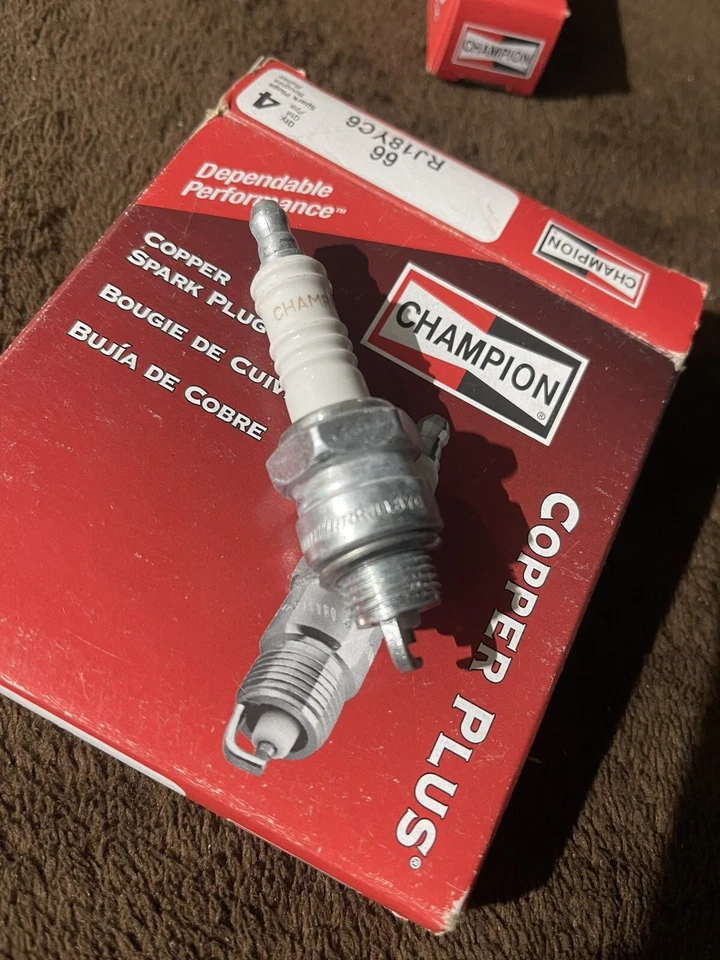 Свеча зажигания Champion RJ18YC6 - Изображение 2 из 4