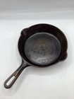 Vtg Griswold #5 Cast Iron 724L Skillet Small Block Erie PA Spout