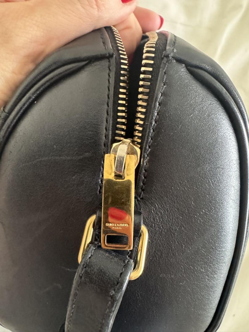 Borsa a tracolla Yves Saint Laurent YSL in pelle nera autentica F07141237