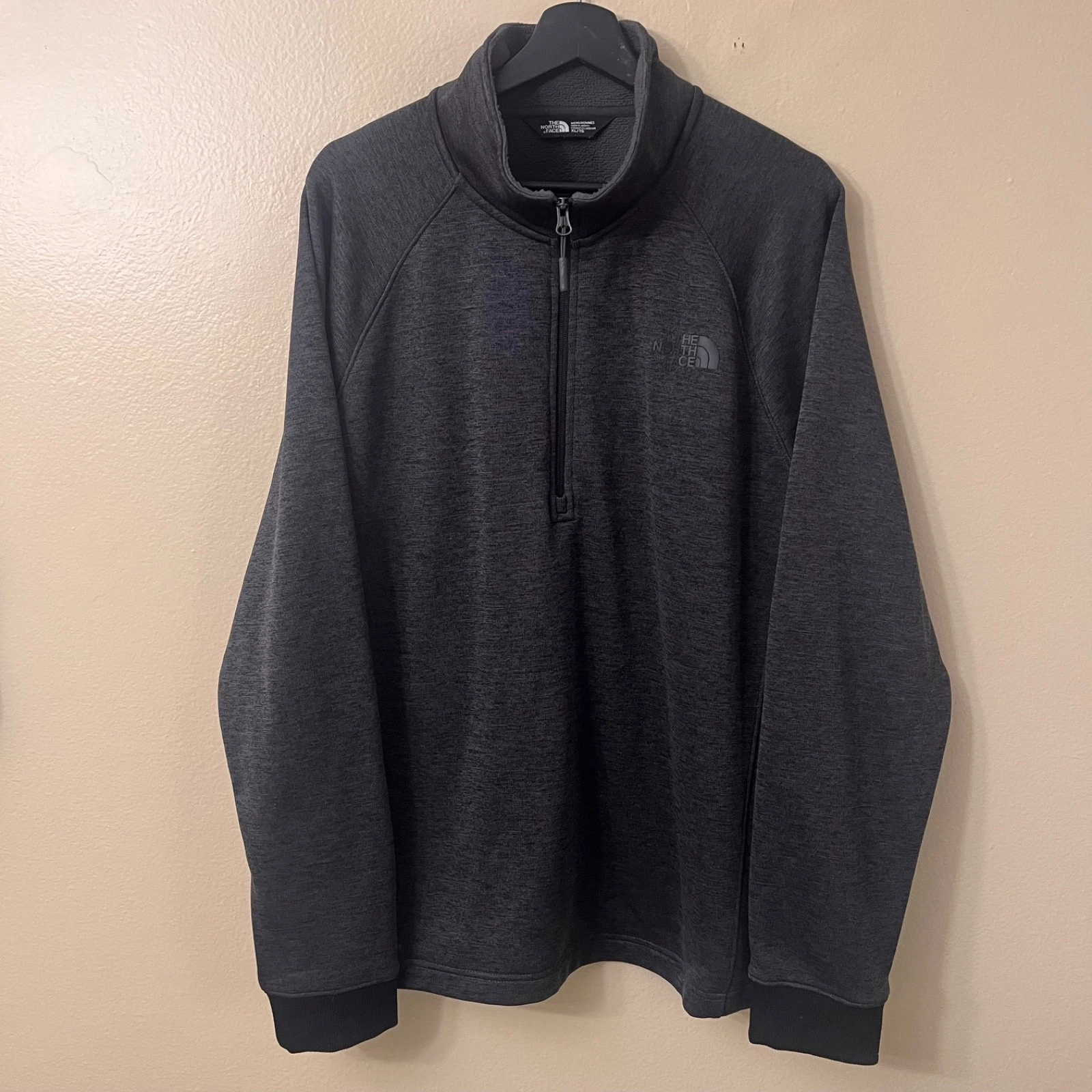 The North Face Men's Sweater 1/4 Zip Pullover Fleece Mock Neck Dark Gray Sz XL