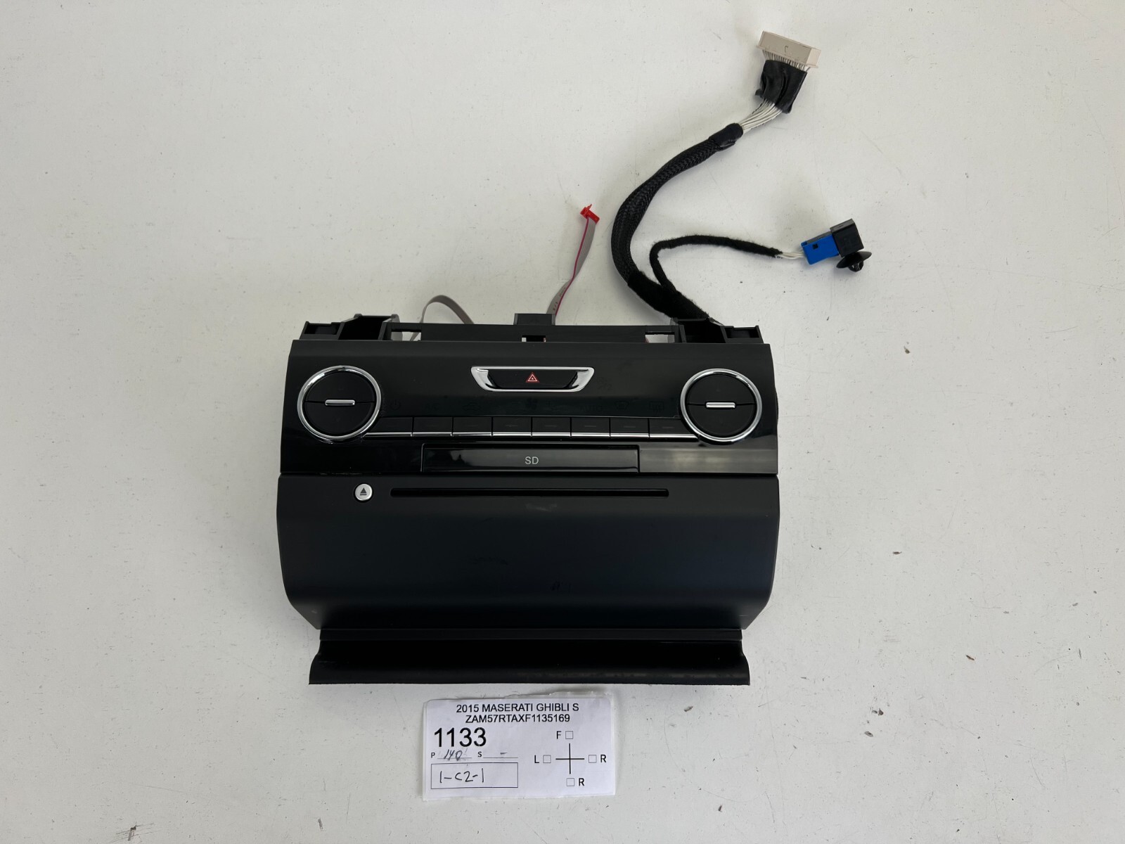 2014-2017 MASERATI GHIBLI CD CHANGER PLAYER RADIO AC HEATER CLIMATE CONTROL OEM