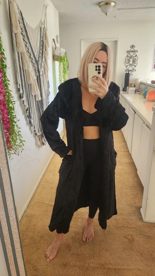 ¡¡Estilo Soldout!! Bata de piel sintética Spirithoods Black Panther talla S para mujer nueva con etiquetas Foto 4 de 4