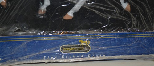 Breyer Obvious Flair Spotted Saddle Horse 1st in Series NIB NBRB 2005 - Picture 3 of 13