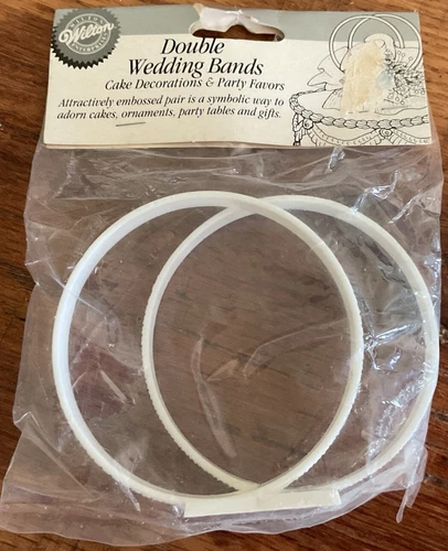 Vintage Wilton Double Wedding Bands Cake Decor/Party Favors 3 1/2” White New