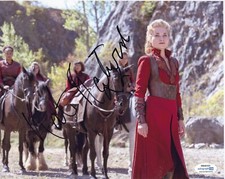 Kate Fleetwood Wheel of Time Autographed Signed 8x10 Photo ACOA