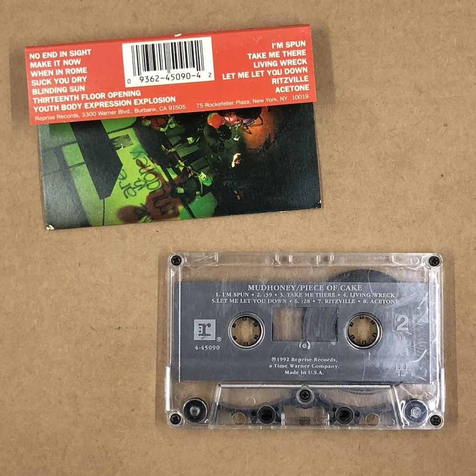 MUDHONEY Cassette Tape 90s Grunge PIECE OF CAKE SUCK YOU DRY Foto 3 de 4