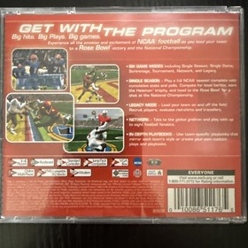 NCAA College Football 2K2 Road to the Rose Bowl Dreamcast CIB Complete TESTED