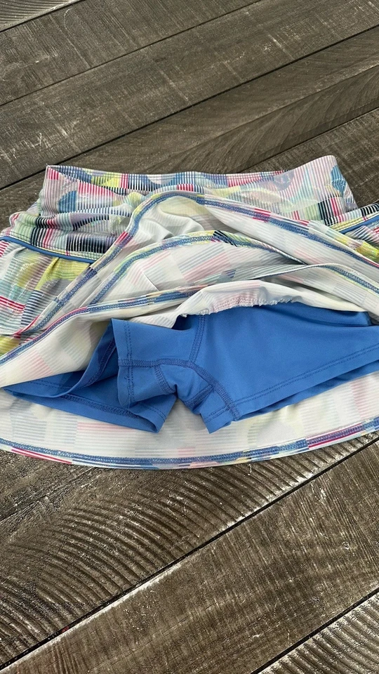 Lucky in Love Tiered Tennis Golf Skirt Geometric Foil Print Girls Size 10-12 - Image 2 of 4