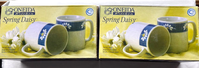 Oneida Spring Daisy Coffee Tea Mug Cup Lot (4, New In Box) White Blue