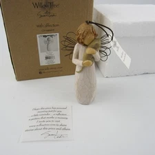Willow Tree With Affection Angel with Cat Ornament  Demdaco Susan Lordi #26137
