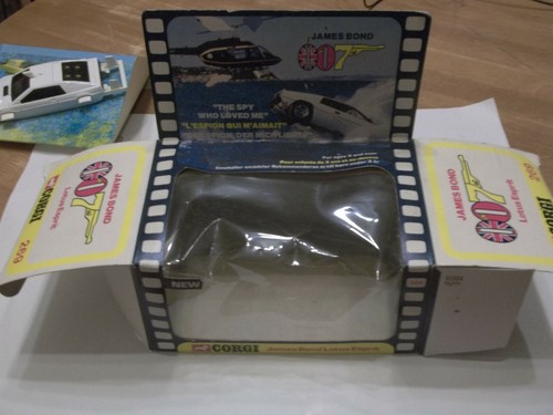 Corgi 269 James Bond Lotus Esprit - Nr MINT in Excellent Box - Hammer & Sickle - Picture 8 of 10
