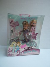 Bratz Kidz Tandem Bike Bicycle Play Set Cloe Yasmin 7" Dolls MGA Entertainment
