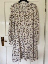 Uniqlo summer v neck dress (white)