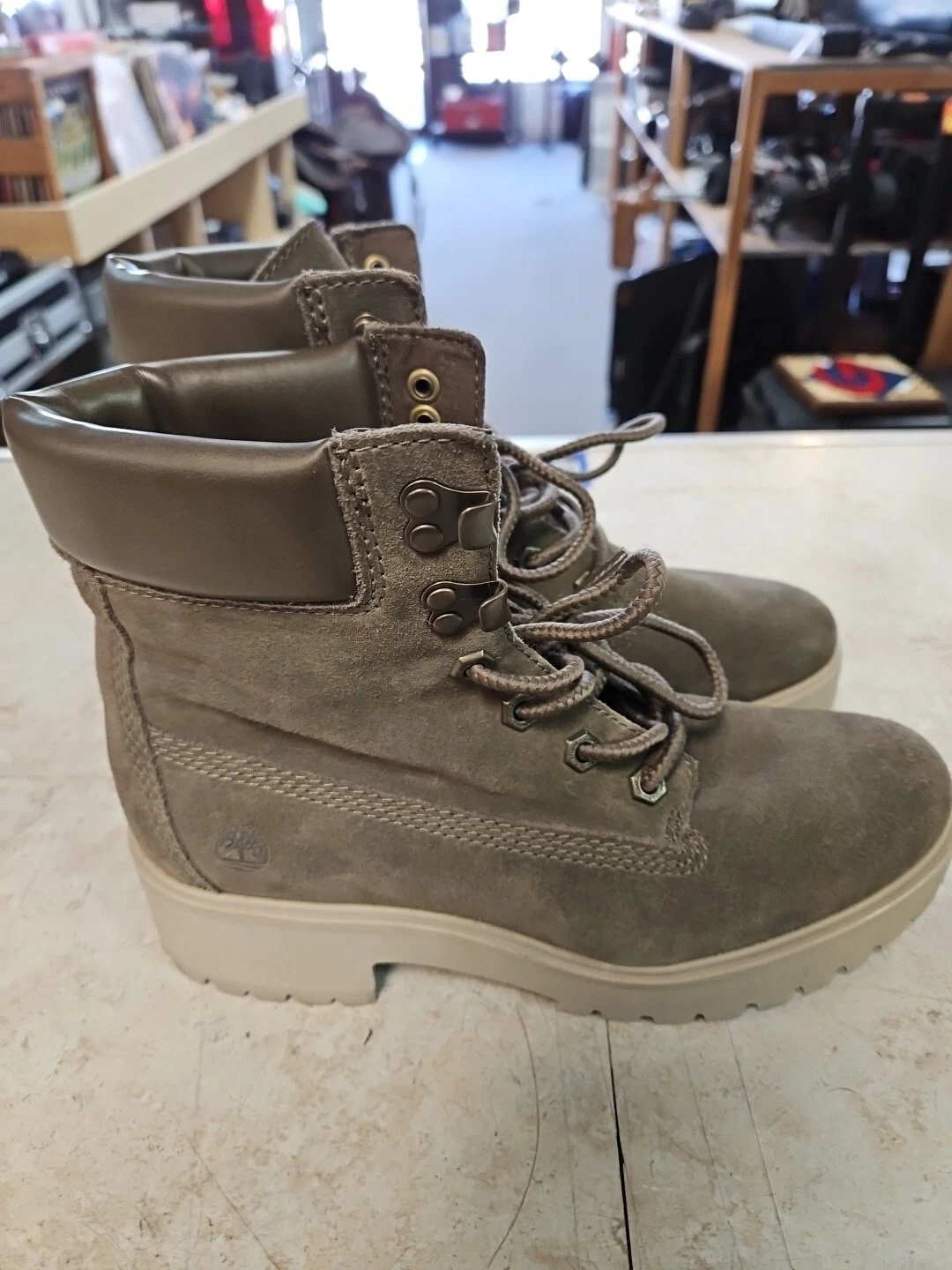 STIVALI DA COMBATTIMENTO TIMBERLAND NUOVI! VERDE OLIVA. SPEDIZIONE GRATUITA VELOCE!