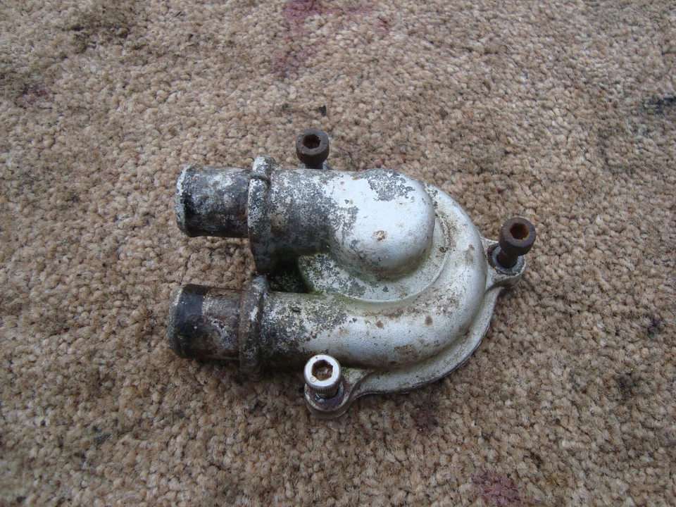 2002 YAMAHA AEROX 50 YQ50 SCOOTER TAMPA BOMBA DE ÁGUA - Imagem 3 de 4