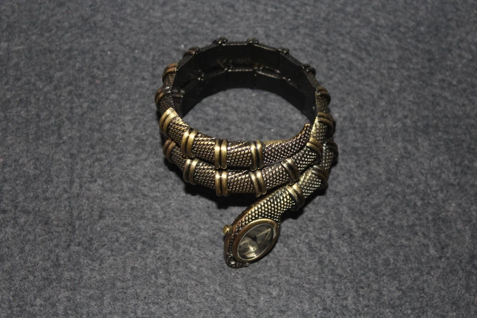 Reloj Kenneth Jay Lane Serpiente Mujer Bronce Analógico Batería Nueva Funciona. Foto 2 de 2